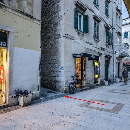 Marmar Apartment Split Bagian luar foto