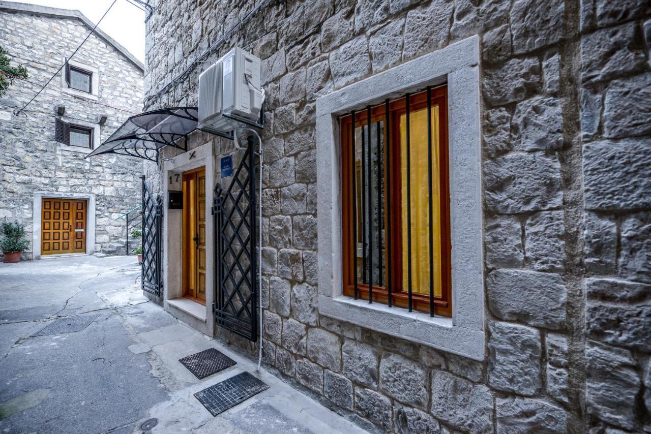 Marmar Apartment Split Bagian luar foto